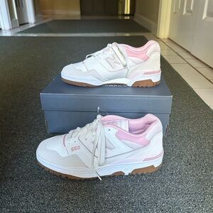 New Balance Women's 550 White and Pink Sneakers